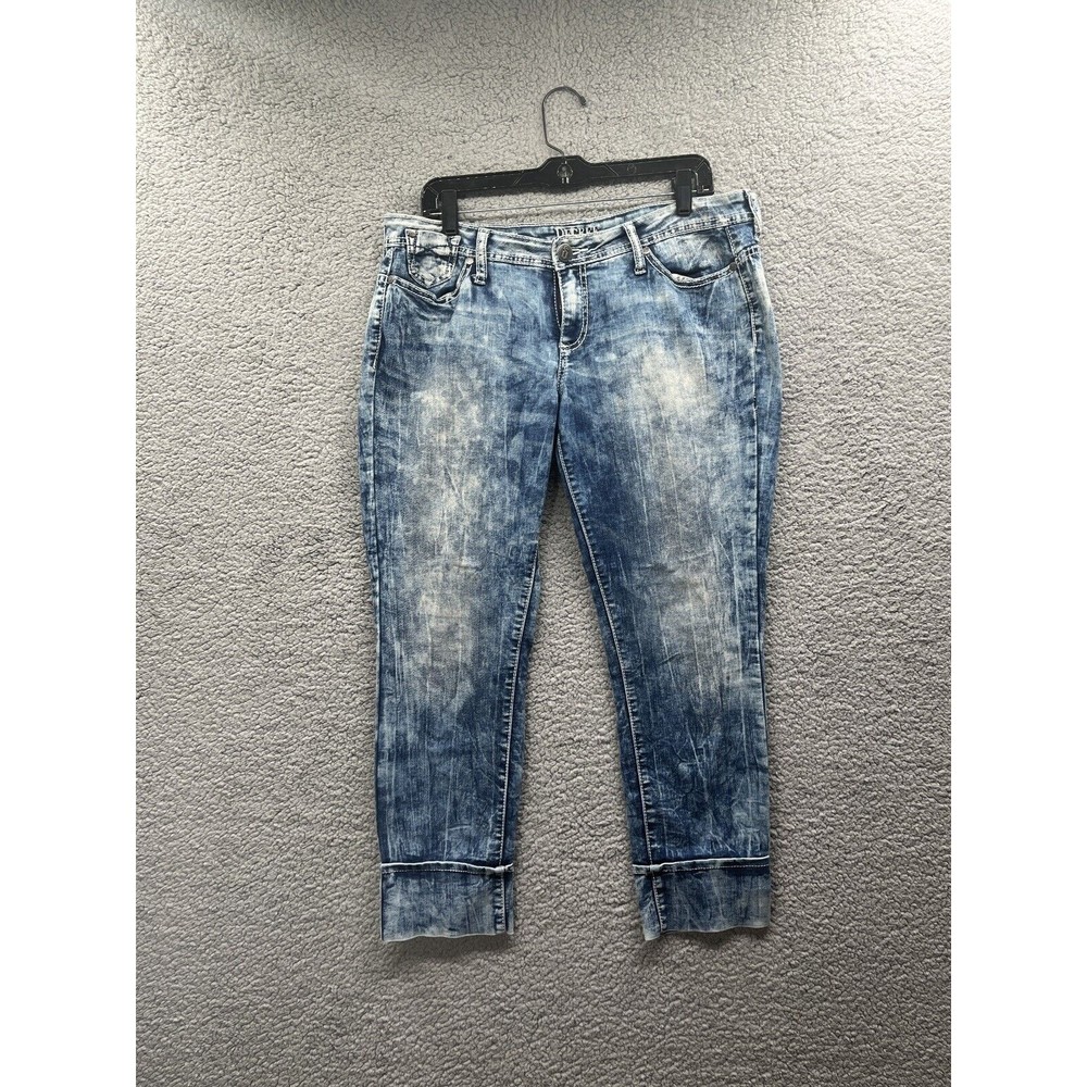 Decree Super Skinny Capri 13 Women Jeans Acid Wash Cuffed